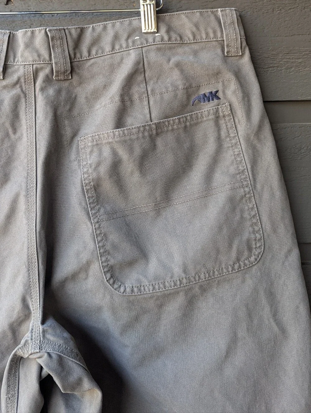 Mountain Khakis Heavyweight Canvas Relaxed Fit Short Size 38X10 Taupe Gray